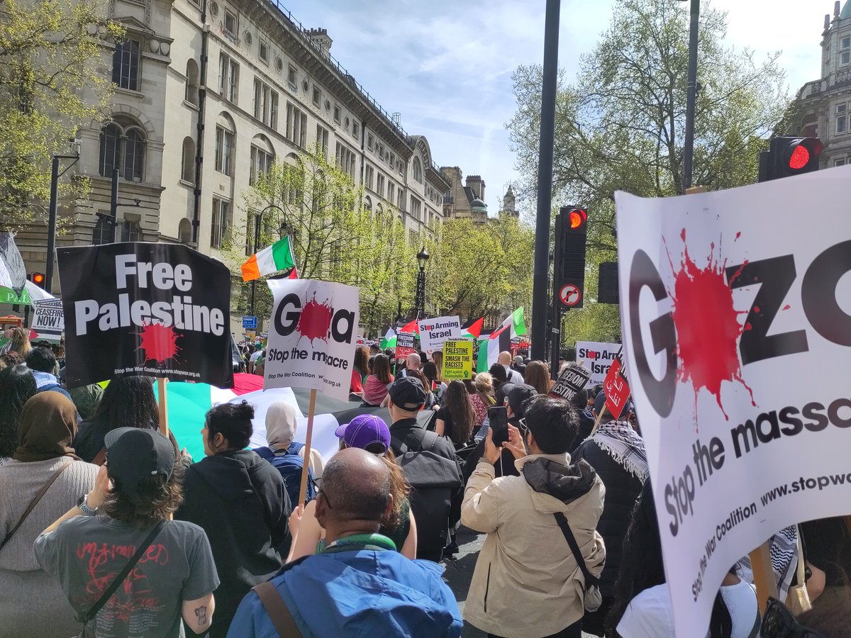🪧🕊️🪧 #CeasefireNOW 🪧🕊️🪧
                           🙏🏽🕊️🙏🏻
      🤚🏻 STOP the  #Genocide 🤚🏽
   💥💥 #StopArmingIsrael 💥💥
                           🪧🕊️🪧
    🕊️ #London #PeaceMarch 🕊️