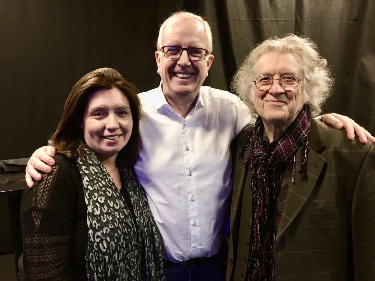 This came up a a memory, and what a lovely memory it is too. I’m with Noddy and @HolderSuzan at the Manchester Arena on this day in 2017. I was/still am a huge Slade fan and getting to know Noddy Holder was really special. He’s lovely. And Suzan is fabulous and lovely too