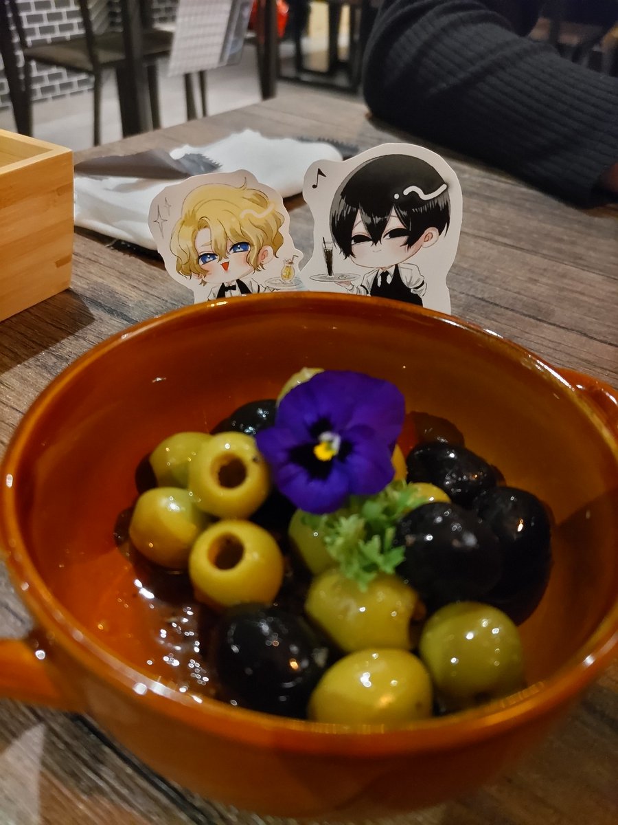 コラボバーごっこしてる✨✨