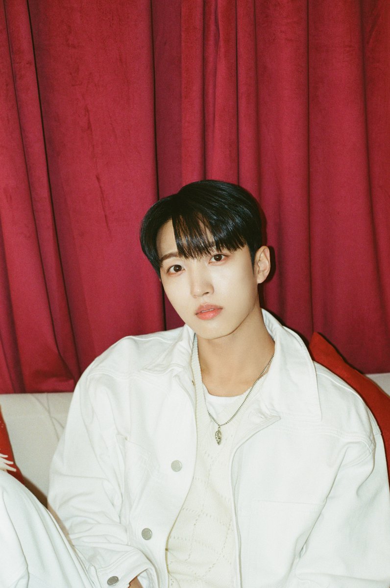 yyyein_n's tweet photo. [BEHIND🎞️]
𝑺𝒖𝒏𝒅𝒂𝒚 𝑴𝒐𝒓𝒏𝒊𝒏𝒈💛

#선율 #SUNYOUL #선예인 https://t.co/XILW947s3F