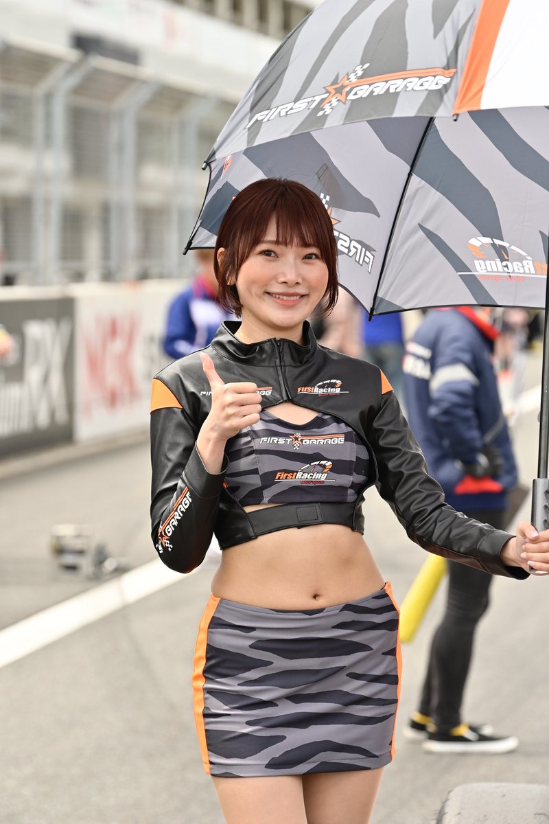 anzaimari's tweet image. インスタにレースのこと書いたから見てね〜🧡🖤
#Formulabeat  
#ファーストガレージ