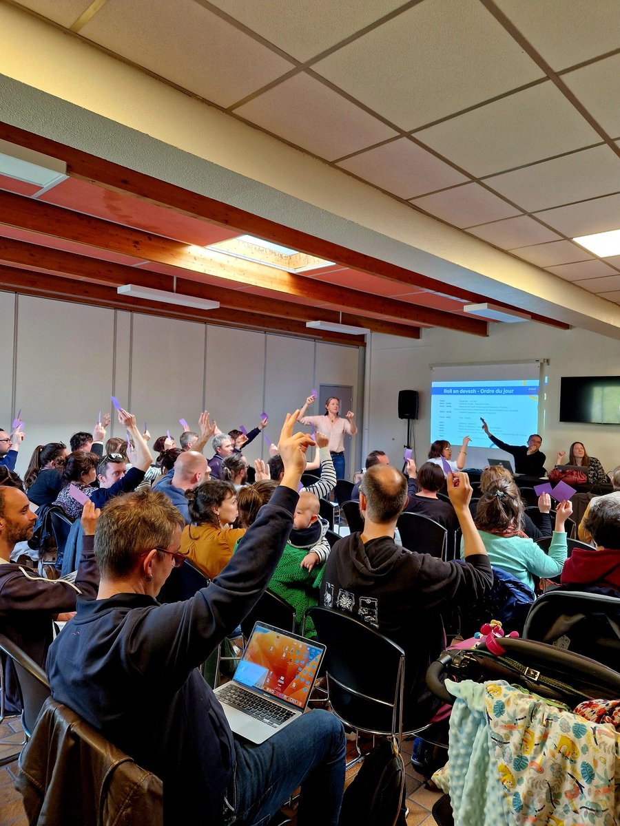 📣  Emvod meur #Diwan hiziv e Plañvour ! Danevell an obererezh, votiñ ar budjed, sujedoù sokial, kehentiñ ha stourm, ...
📣 Assemblée générale Diwan aujourd'hui à Ploemeur ! Rapport d'activité, vote du budget, sujets sociaux, communication et lutte, ...
<a href="/VillePloemeur/">Ville de Plœmeur</a>