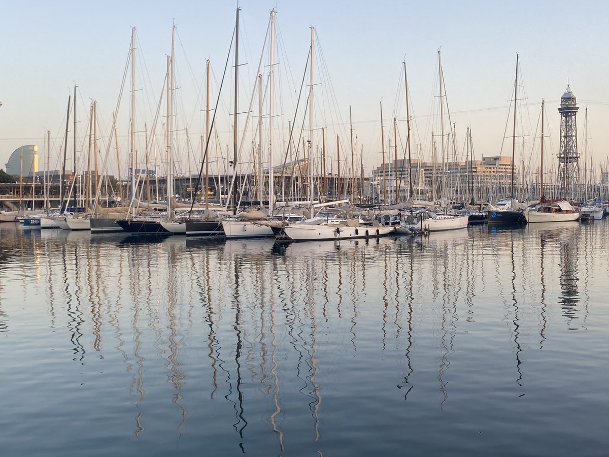 Barcelona , the sea , spring evening