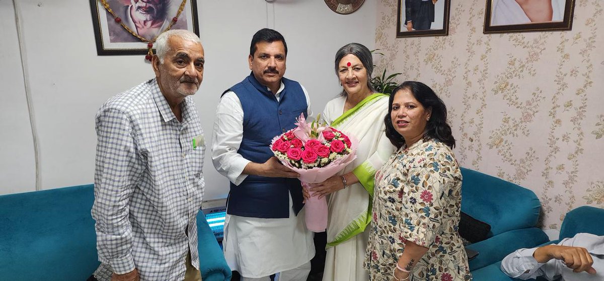 Polit Bureau Member Brinda Karat and Delhi State Secretary KM Tewari greeted Shri Sanjay Singh today and expressed solidarity with him and other AAP leaders being targeted by BJP’s ED wing. The situation in Delhi after the arrests is the opposite of what BJP wanted, with public…