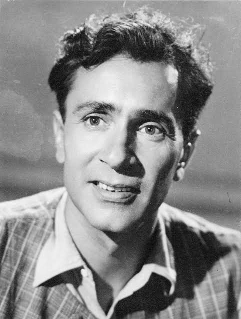 . @DirectorsIFTDA remembers Legendary Actor #BalrajSahni ji on his Death Anniversary. Balraj Sahni is considered as one of the greatest actors in the history of Indian cinema. He was also the founder of Punjab Kala Kender and All India Artists Association.