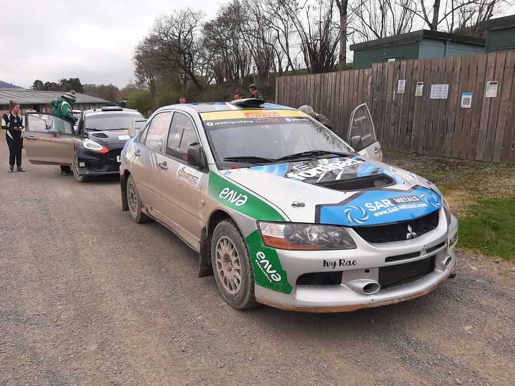 Matthew Hirst/Declan Dear lead Russ Thompson/Stephen Link by just over a minute as the @pirellisport Welsh crews arrive into @RallynutsStages midday service. @SpeedlineCorse @WithamMSport @nickygrist @hocklymsport #Restruct