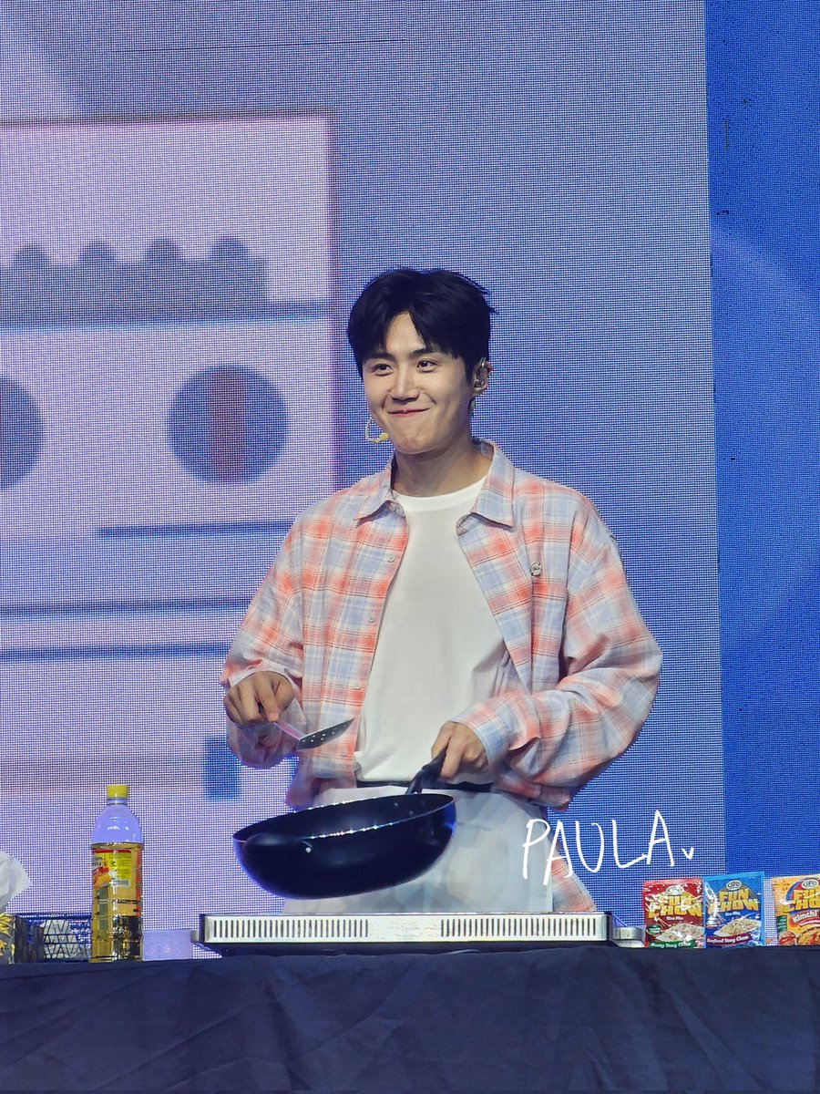 서노 셰프님 👨‍🍳
#KimSeonHo #UFCxKSH #Color_Full_in_Manila #2024KIMSEONHOASIATOURinMANILA