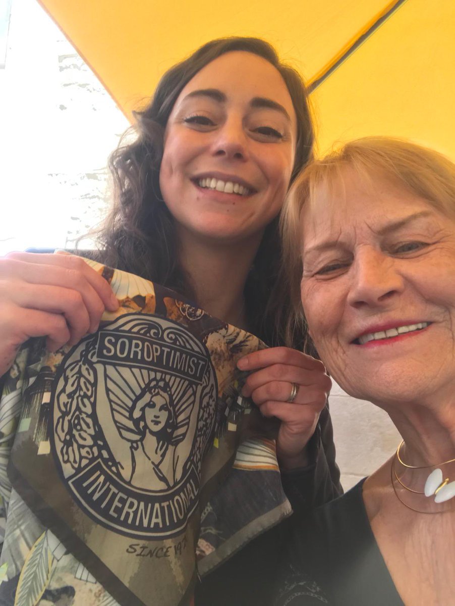 Avec <a href="/NinaMetayer/">Nina Métayer</a> à <a href="/AggloLR/">La Rochelle Agglo</a> , avec laquelle le <a href="/SoroptimistF/">Soroptimist International France</a> prépare un projet. <a href="/education_gouv/">Ministère Éducation nationale</a> <a href="/SOLaRochelle/">Sud Ouest Rochelle</a> <a href="/SoroptiTweet/">Soroptimist International</a> <a href="/FranceTV/">France tv</a> <a href="/EnvoyeSpecial/">Envoyé spécial</a> <a href="/JFFountaine/">JF Fountaine</a>