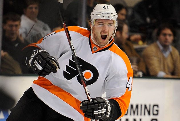 Happy birthday to Former Flyers defenseman, Andrej Meszaros! @MaherMediaCo | #PHIHeritage