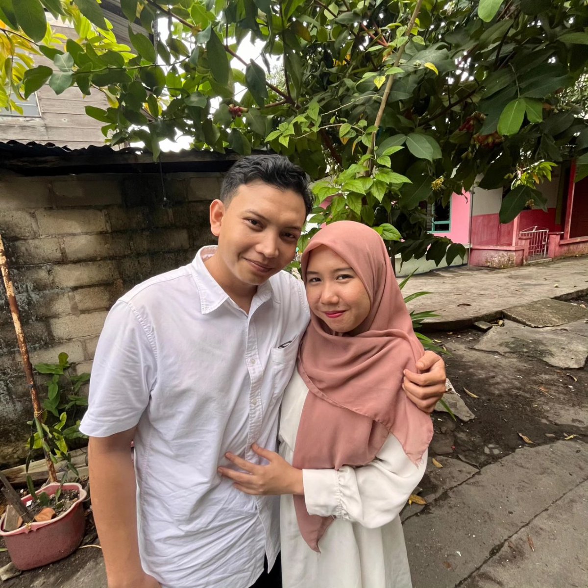 Dear my husband terimakasih banyak untuk pengertian, kesabaran, toleransi, waktu, perhatian dan semua hal yg dikasih ke aku ❤️ iloveyou so much ❤️✨🥰 <a href="/muhammadfladey/">Muhammad Fadli</a>
