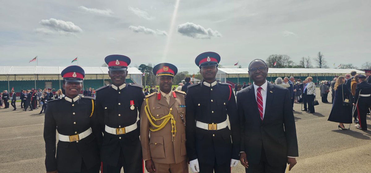 Celebrating a vibrant day at the Royal Military Academy Sandhurst during the Sovereign’s Parade, where a distinguished officer from Kenya stood proudly among the graduands. 🎓🇰🇪 #Sandhurst #SovereignParade #KenyaMilitary