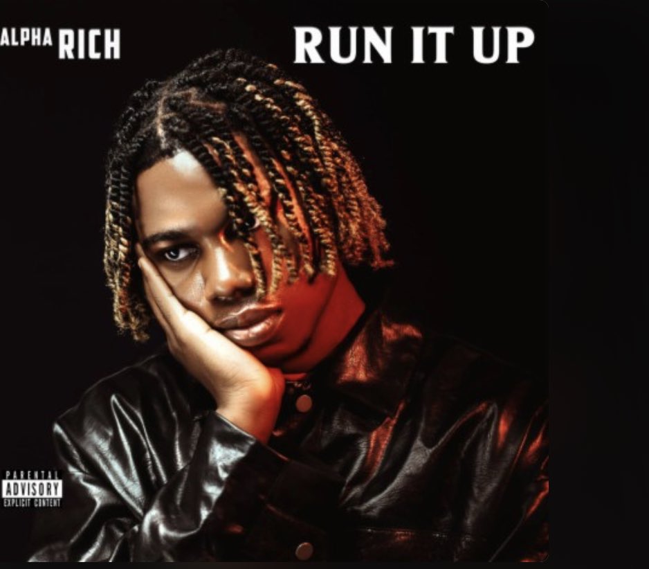 #NowPlaying [RUN IT UP]🎙️🎙️🎶🎧 BY  
@AlphaRich382988 
#NowOnAir🎼🎵🔊🎶⏮️🔂🔀
#TrendingNow
Cc:@CITYFM10517
#AfternoonvibezMOTIVATION
#NonStopping 
#Musicstillmatters
#StaysafeNigeria #TuneInNow