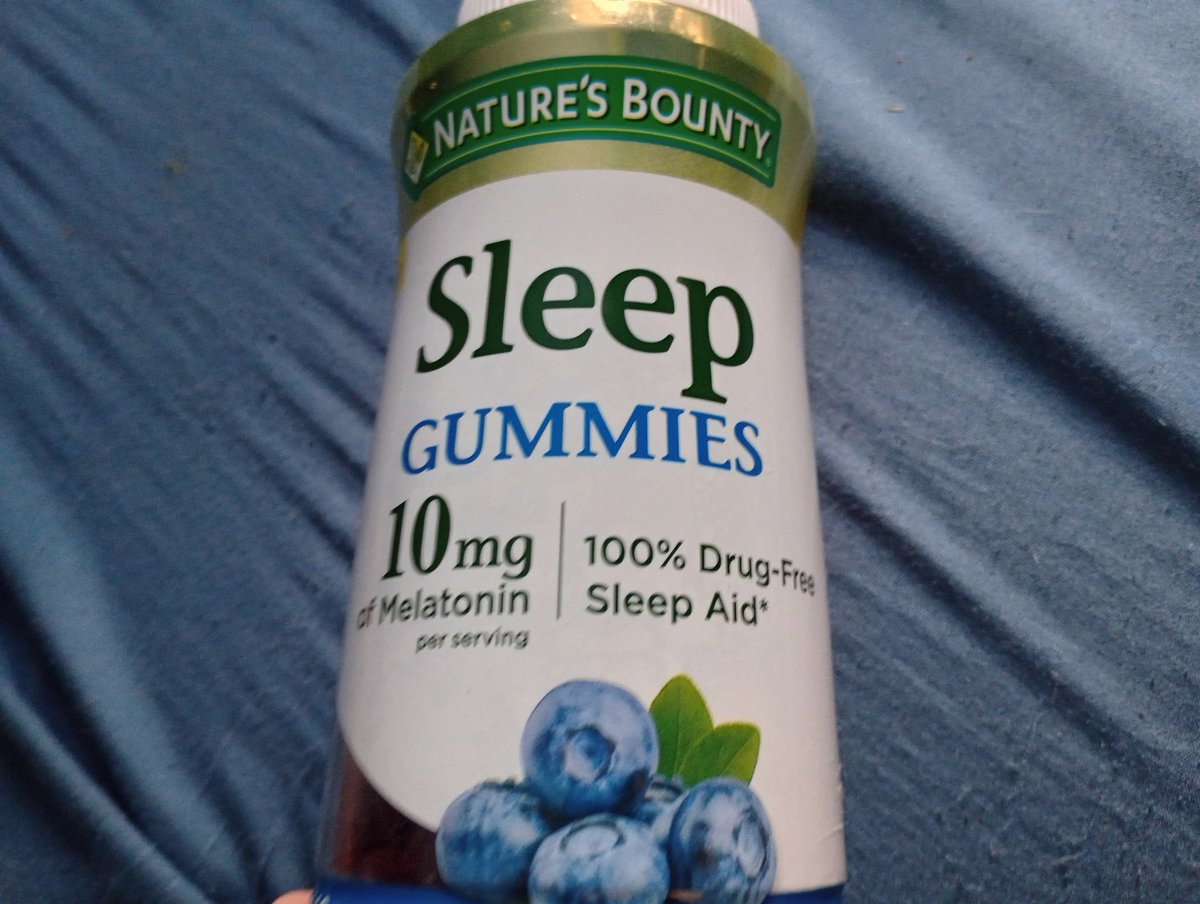I've been really struggling to sleep a lot lately so I started taking these melatonin gummies & they've been doing wonders for me & I just wanted y'all to know that I'm very happy about it! I didn't realize how much something like this could help me out & how badly I needed them!