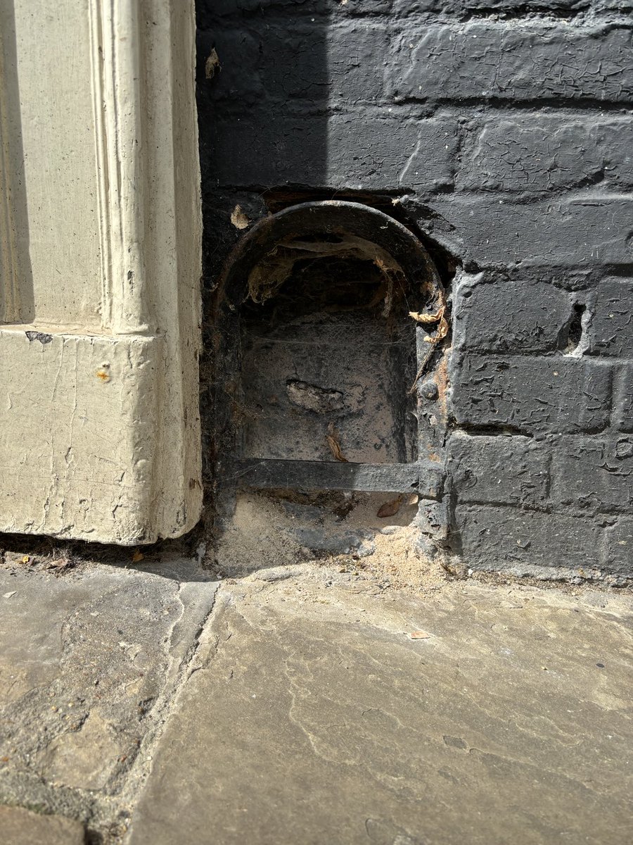 theDuncanMackay's tweet image. The boot scrapers of Norwich (II): Elm Hill.
#BootScraperSaturday