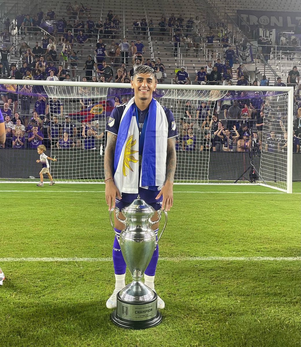 🥳🦁 𝙃𝘼𝙋𝙋𝙔 𝘽𝙄𝙍𝙏𝙃𝘿𝘼𝙔 🦁🥳 Wishing a happy 2️⃣4️⃣th birthday to @OrlandoCitySC’s @facutorresss. 🇺🇾 Hopefully he can bag a birthday goal or two tonight. 🤞🏽 #OCTwitter #OrlandoCity #MLSUK