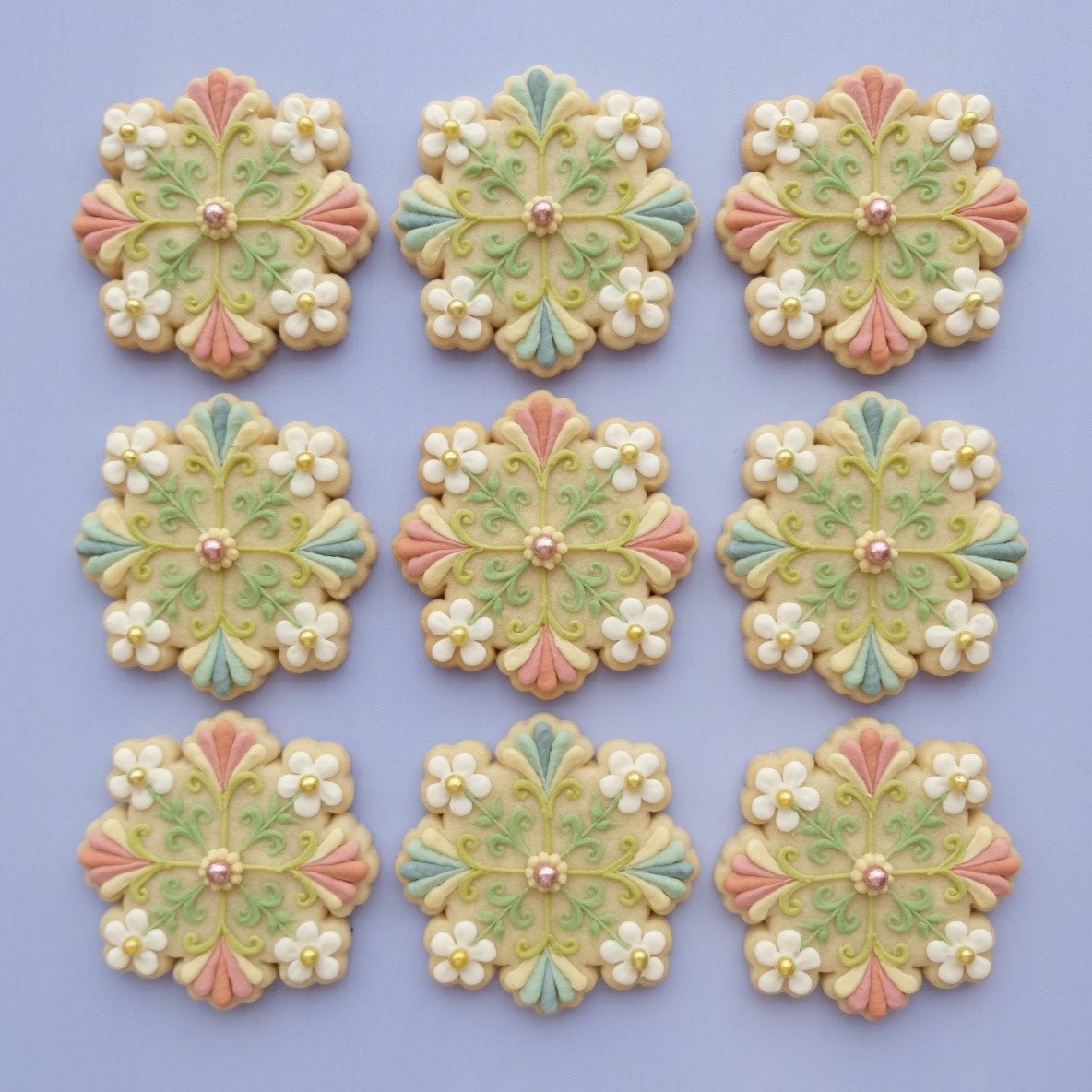 ✥ Flower tile cookies ✥
