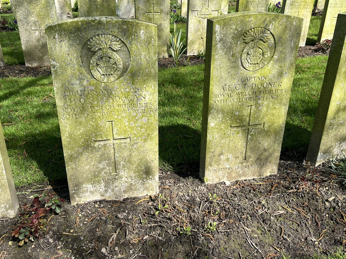 ‘Hal’ Cadogan next to his Adjutant in Hooge Crater cemetery. Cadogan was the archetypal regular officer of the pre war era, with many hard years soldiering in the empire under his belt. As his battalion was destroyed around him, he was killed trying to rescue Dooner. @RWFMuseum