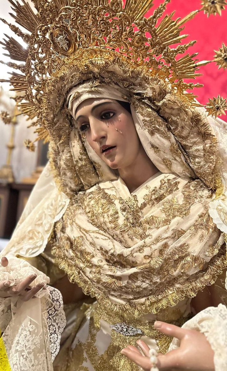 ⚫️ Las Virgenes titulares de @Hdad_DelPobre , @Hdadestudiantes y @archimedinaceli ataviadas para el tiempo presente Pascual.