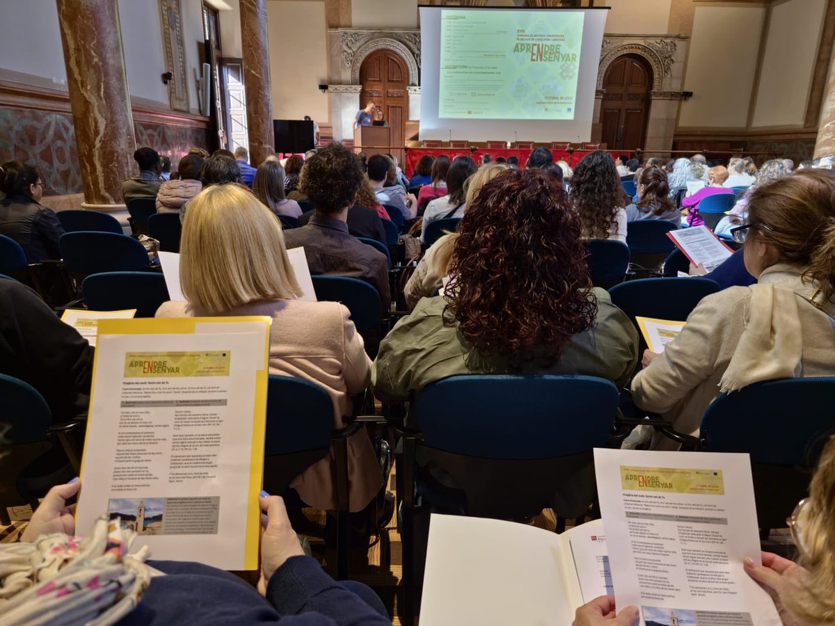 FEPSantRamon's tweet photo. Avui, com cada dia, els docents aprenem. Som a la formació de docents de pastoral amb la @FECC_Pastoral , a les jornades STEM amb @e_x_plorium i a la de resolució de conflictes a l'ESOamb @LaVerema #aprendreimporta https://t.co/UTk8XlkgpN