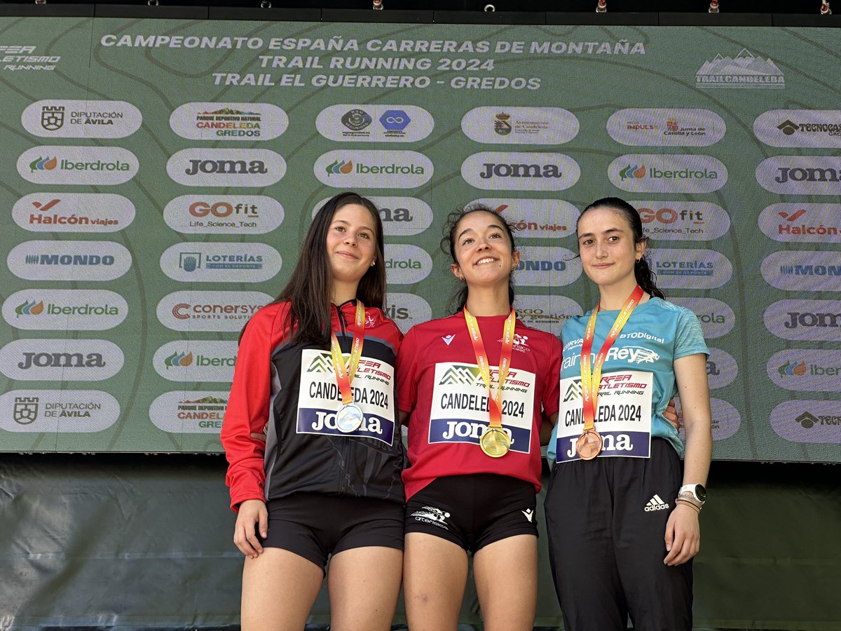 🏆 #CEtrailRunning Subida Vertical Sub20

🥇 <a href="/lauraordialess/">Laura Ordiales</a> 
🥈 Alluitz De Bilbao
🥉 Julia Rey Veiga

¡Enhorabuena! 

Pd. Os dejamos también los apellidos de Julia, hermana de David… hija de Julio y Vanessa 😉

📺  bit.ly/4d4P7H9
📊 bit.ly/49IWTnU