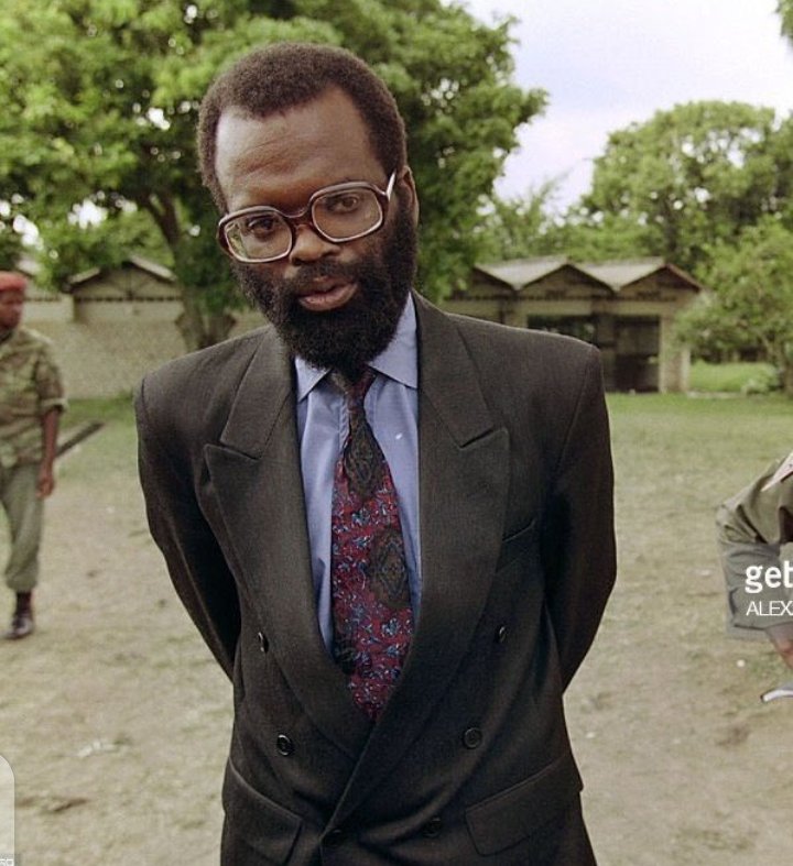 isihayakanwa's tweet photo. Mumbabarire mumbwire amazina yiki kigabo ? https://t.co/iZUtRdwe68
