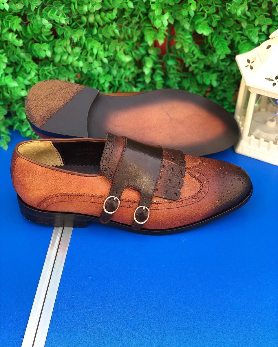 @renoomokri Please patronize our made in Naija shoes #GrowNairaBuyNaija