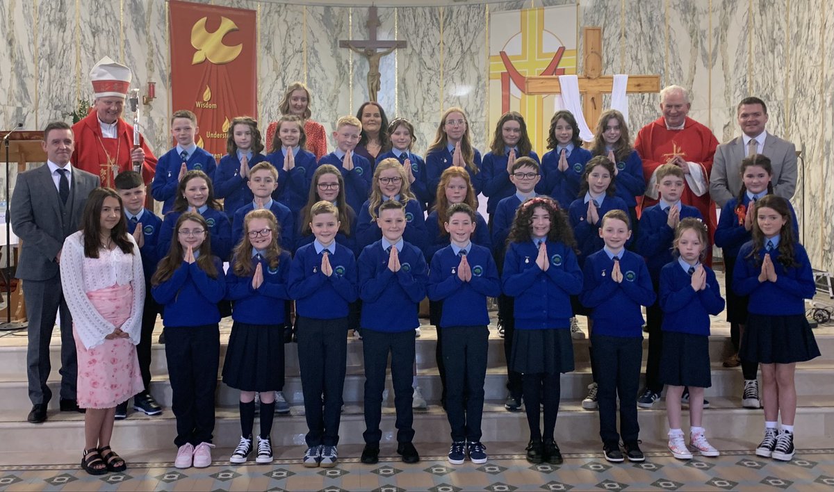 Congratulations to all of our brilliant P7 pupils who received the sacrament of Confirmation today!  Thank you to Bishop McKeown for his words of wisdom.  We hope our pupils enjoy a great weekend with their families! 🕊️🕊️🌳🌳