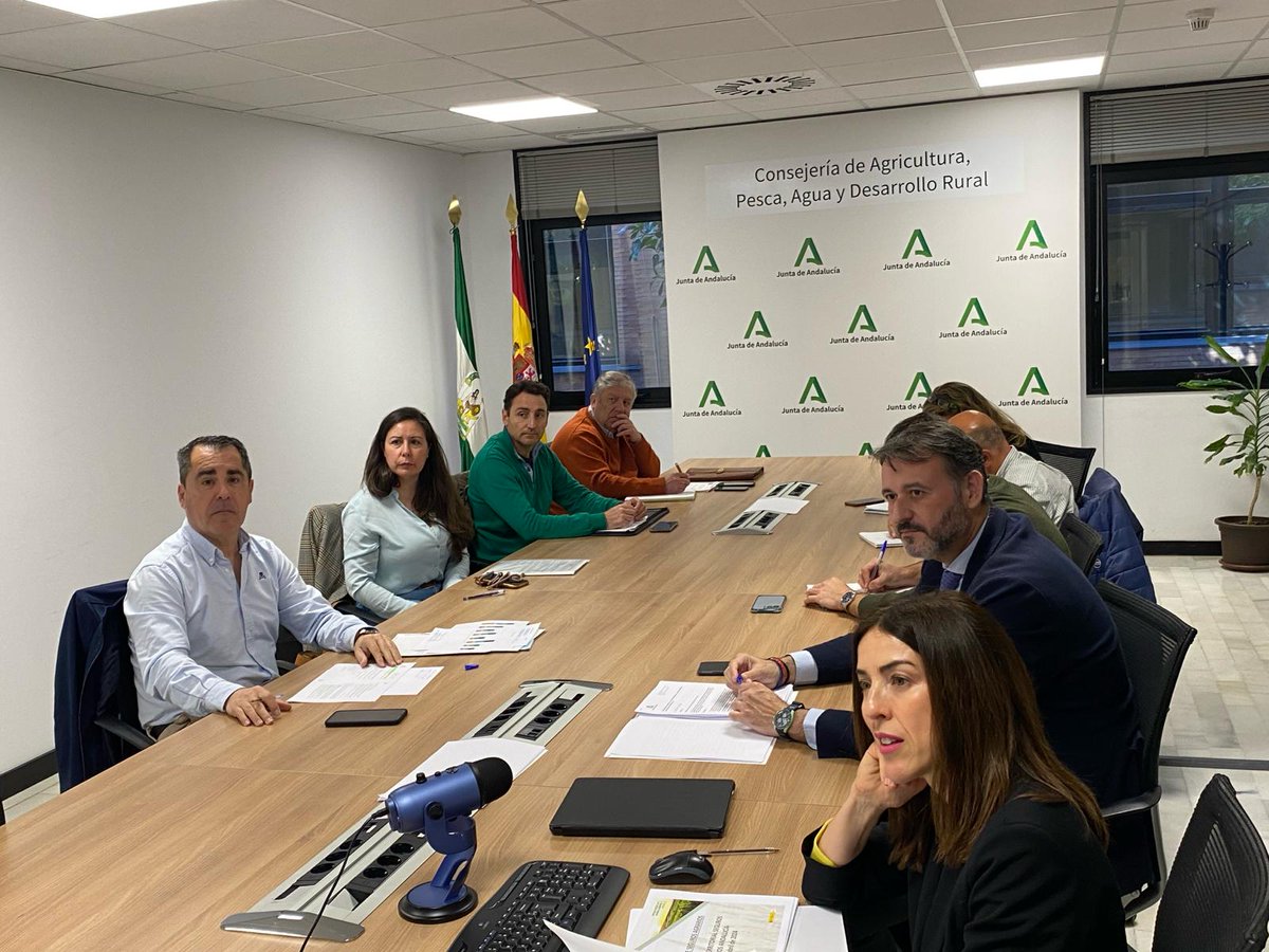 ✅@AndaluciaJunta aumenta más de un tercio el presupuesto de 2024 para la contratación de seguros agrarios 🫒 Agricultura destina un presupuesto de 16,6 M€ para ayudas al fomento de esta herramienta para #agricultores y #ganaderos 📎 lajunta.es/4q0fj