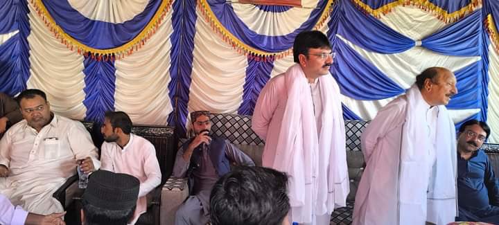 PTI_Politics's tweet photo. PP 266 Rahim Yar Khan Candidate Samiullah Jutt  Doing door to door Campaign for Bye Election Along with MPA Sajjad Warraich

Come out Once Again For ur Leader Imran Khan And Vote his Candidates on 21 April

Election Symbol: Horse 🐎 https://t.co/7nZ9DHZHB0