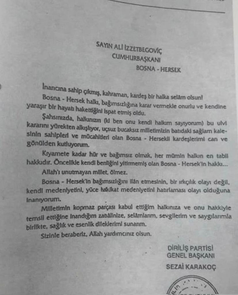 'Allah'ı unutmayan millet ölmez' demişti Sezai Karakoç, Aliya'ya yazdığı mektupta. Saraybosna'ya her gelişimde hatırladığım şeylerden biri de bu cümle işte.