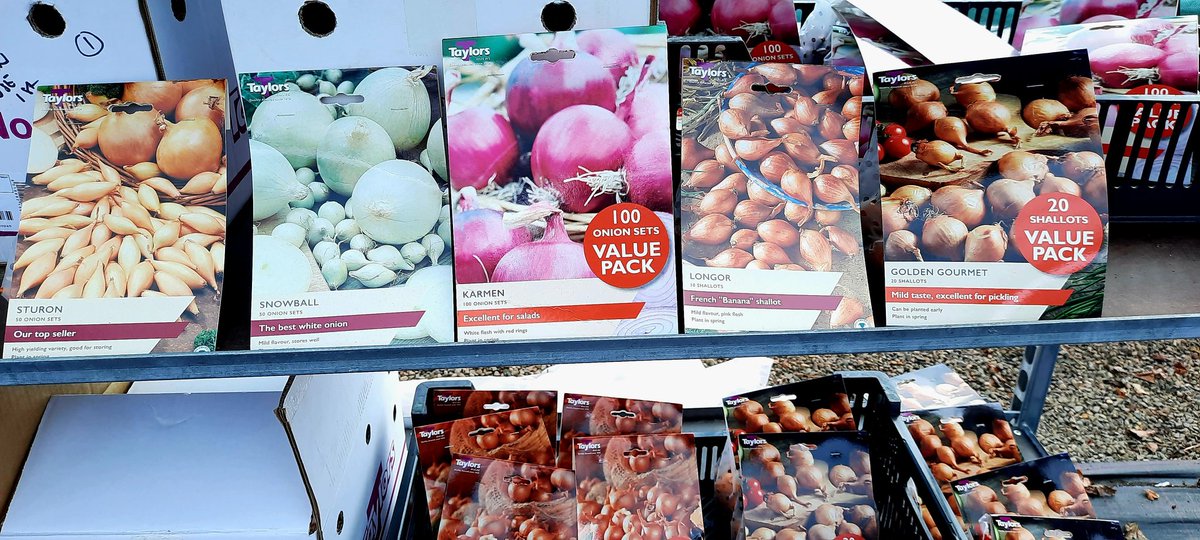 Growing your own veg this year this year? 20% off all seed potatoes, onions and shallots 🥔🧅. Inch Nursery Shop is open Wednesday to Saturday 10am-2pm.