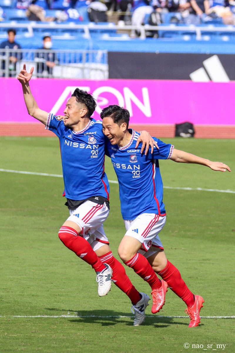 宏太ナムコンビ！

#fmarinos #マリノス
#水沼宏太 #ナムテヒ