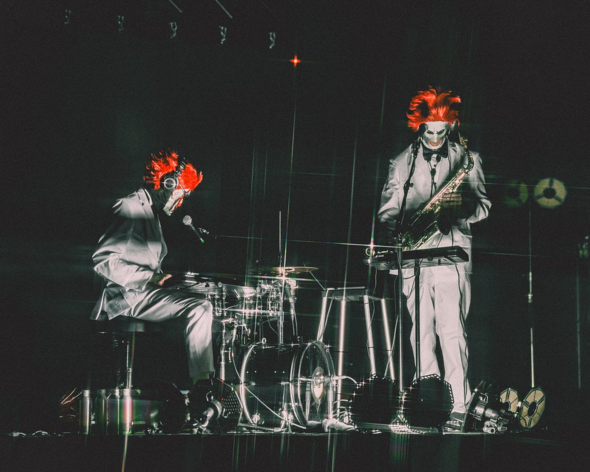 coachella's tweet photo. Crucial core curriculum @clowncoreWORLD https://t.co/whLBlcZgt1