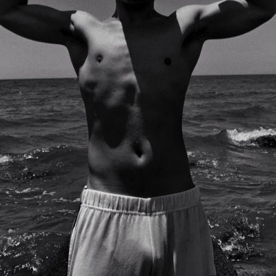 dakstudent's tweet photo. #NewProfilePic https://t.co/LWi1jsiRBR