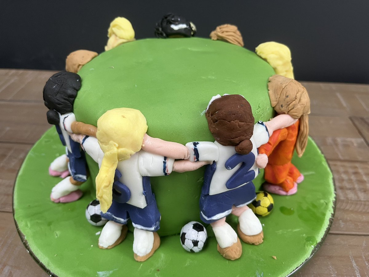 Cari Rosen tweet media