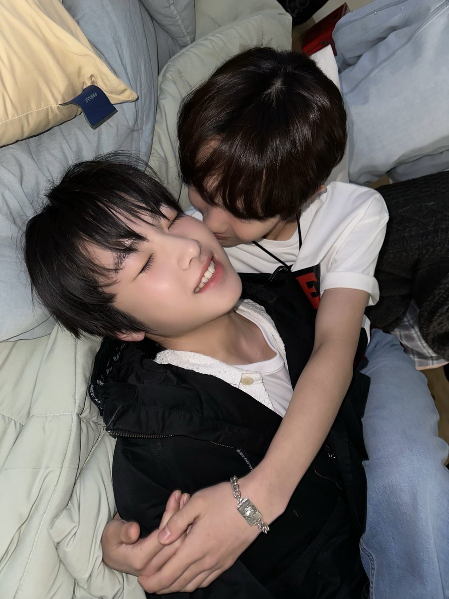 nctwishofficial's tweet photo. ⋆⁺₊⋆ ☀︎ ⋆⁺₊⋆⋆⁺₊⋆ ☀︎ ⋆⁺₊⋆

#SION #YUSHI #RYO #SAKUYA
#시온 #유우시 #료 #사쿠야 
#シオン #ユウシ #リョウ #サクヤ 
#NCTWISH https://t.co/8PFqvgGLjl