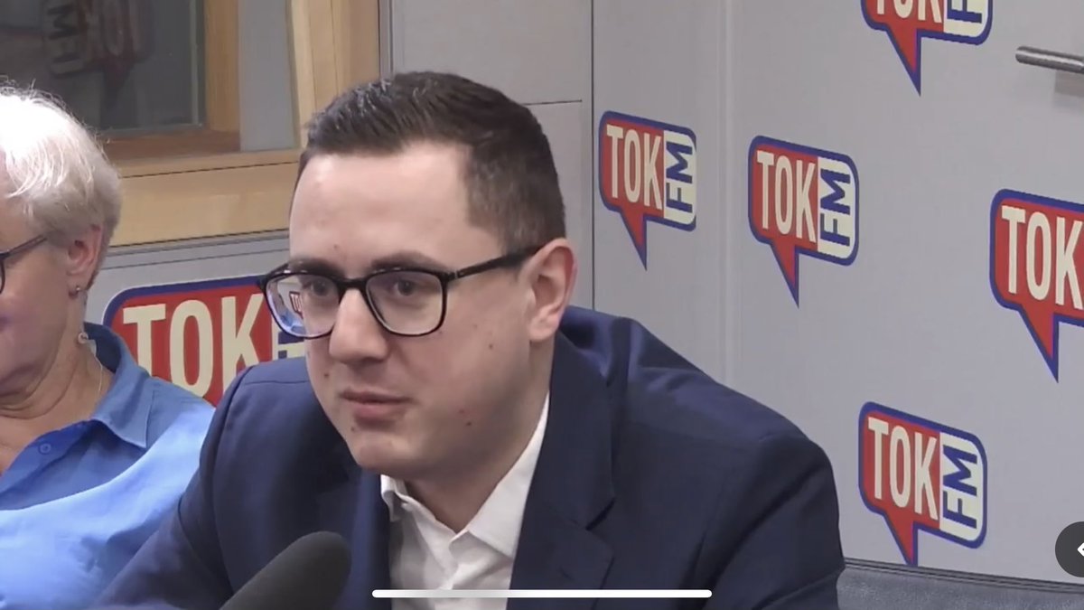 🎙️ Mieliśmy do czynienia z katastrofą lotniczą. Teza zamachu jest tezą Antoniego Macierewicza. Stworzyli do tego podkomisje i ukryli jej raport na stronie. Tylko i wyłącznie, przez te wszystkie lata, mieli na celu podzielenie Polaków. 🍀@motykamilosz 📻@Radio_TOK_FM