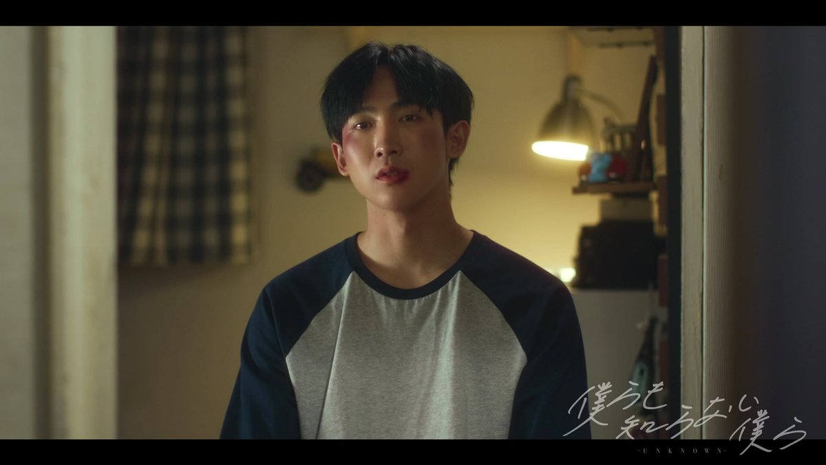 unknown_jp_ofc's tweet photo. 『#僕らも知らない僕ら－#UNKNOWN－』

📢第9話配信開始🎥

・‥…世界が終わる前日…‥・

📌Rakuten TV
https://t.co/ZfN9WwAkSR

📌ビデオマーケット
https://t.co/LLSVivTcan

#僕僕 #關於未知的我們 
#邱宇辰 #黃宏軒 #金在勳 https://t.co/CvjtOxFRgB