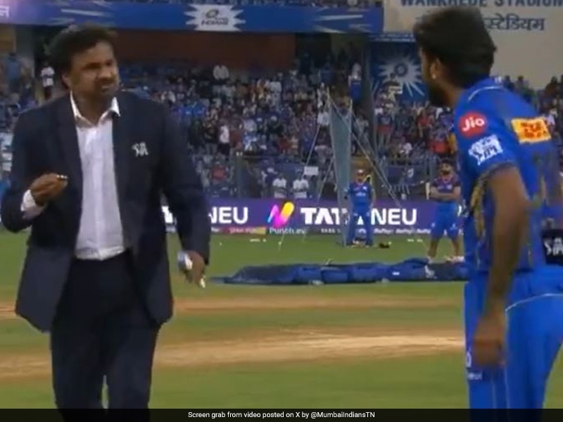 CricketNDTV tweet media