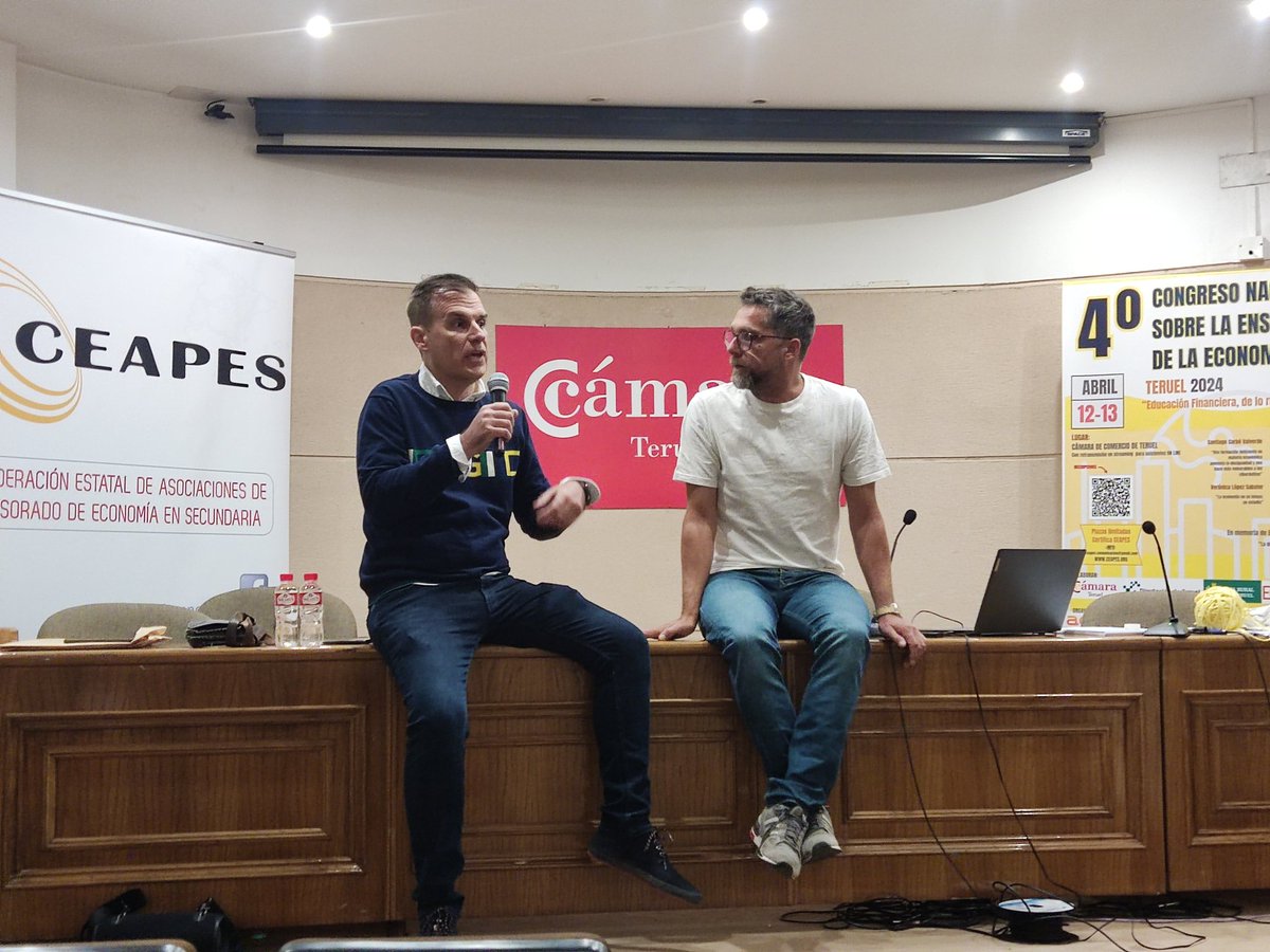 BlanCanamero tweet media