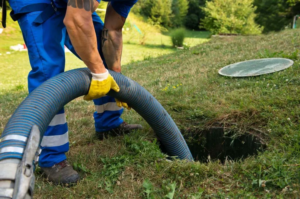 What to Expect when You Request an Emergency Blocked Drain Service #blockeddrains tinyurl.com/y6pa7j83