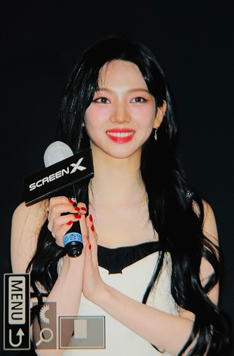 240413 카리나 😻

#에스파 #aespa #유지민 #KARINA #エスパ #カリナ #무대인사 #PREVIEW