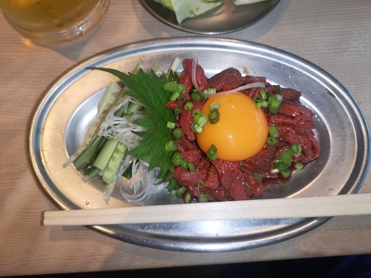 LPW9qCNjfMaCt4a's tweet photo. むねたろうちょい飲み
渋谷 #焼きジビエ罠
#今日のうまいまい
#MAM8
生ビール ¥500
エゾシカユッケ ¥780
ウサギモモ焼き ¥680
蝦夷鹿モモ焼き ¥350
「MAM8」前に軽〜く一杯
のつもりが・・・三杯(笑)
そろそろ行かなきゃ https://t.co/VJD7UrLD0r