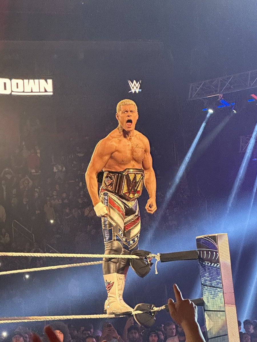 H1M @CodyRhodes #smackdown Via: @ChelseaL8ly