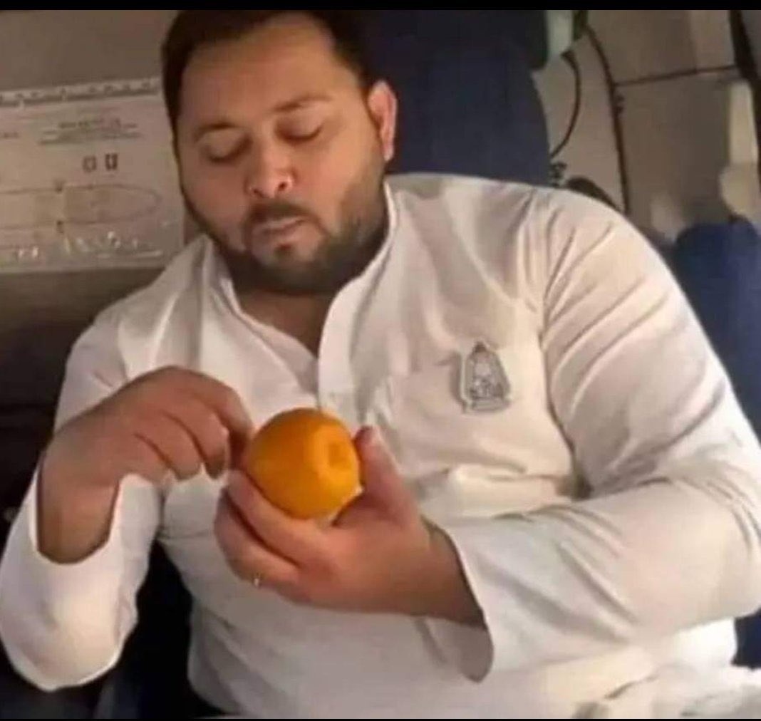 संतरे छील भी रहे हैं और खा भी रहे हैं नागपुरी संतरे हैं