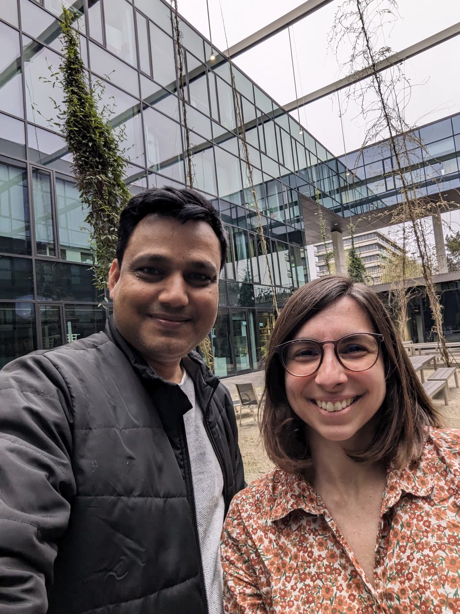 Isabel_MonteG's tweet photo. Our first visiting postdoc in the EPS lab has been @khankasim07 from Olivier van Aken's lab @lunduniversity. We wish you all the best with your project on mitochondrial retrograde signaling in #Marchantia! 🤞 https://t.co/rkCj6WaxwA