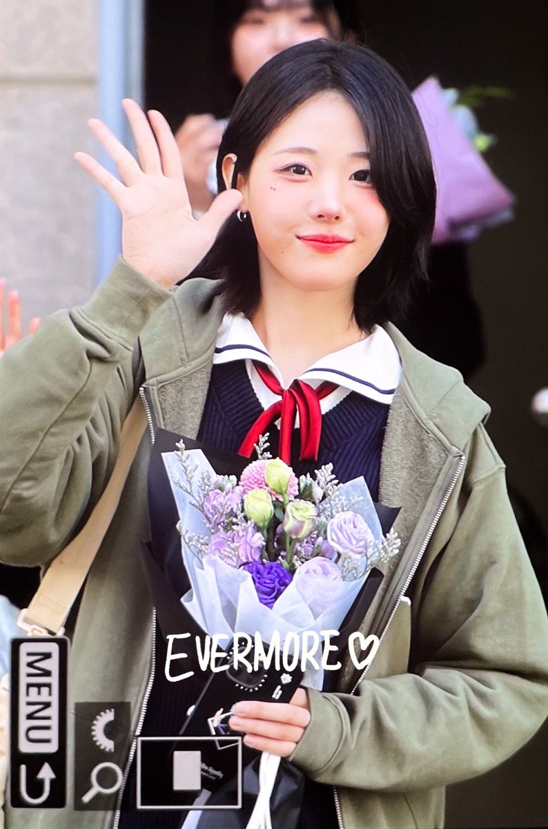 240413

천재효녀아기고양이 이따부앙

#QWER #hina #히나 #냥뇽녕냥 #장나영
@hapycb https://t.co/CAfNkt1UFx