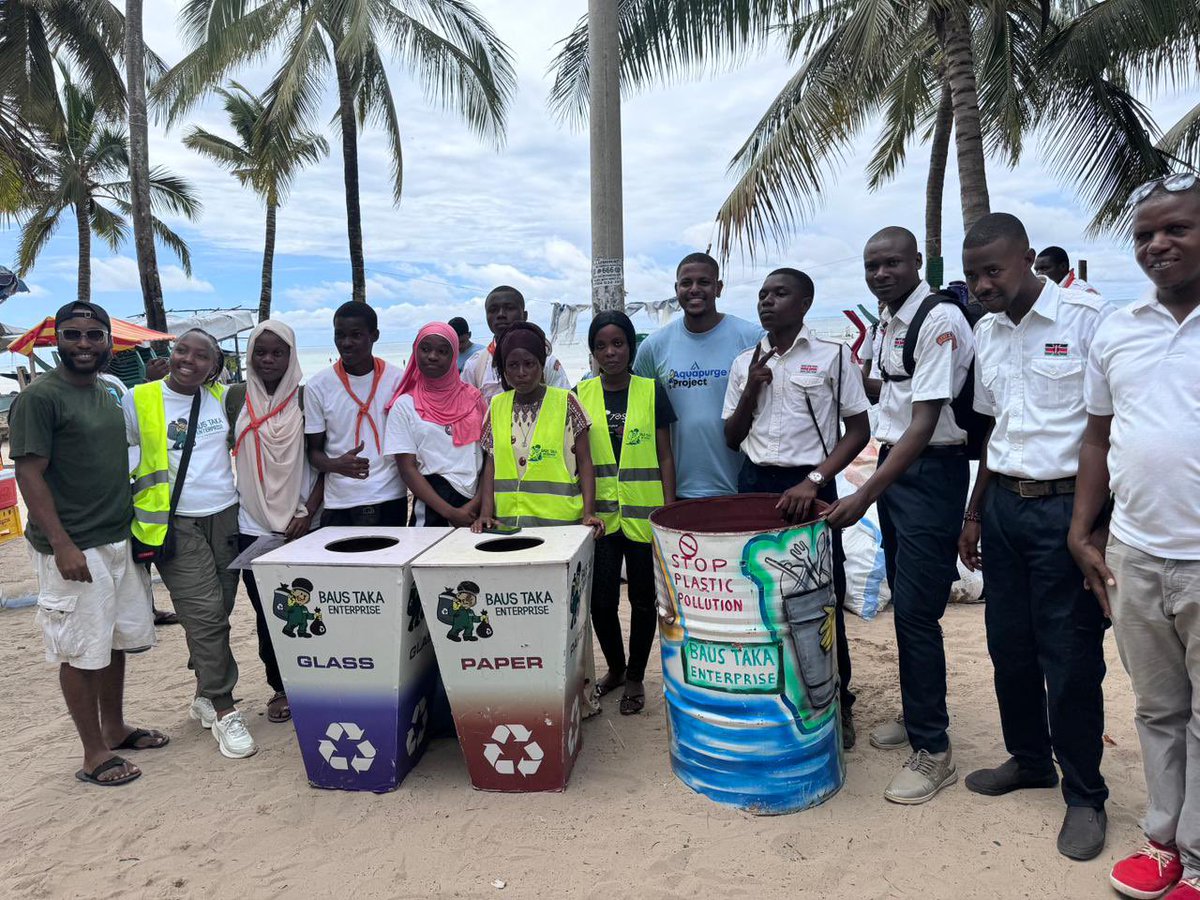 Beaming while tackling marine litter at the Pirates Beach cleanup, spearheaded by @cleantech_collectors alongside partners @BausTaka @swahilipothub @KWSKenya @aquapurgeweb3 collaborating to #StopPlasticPollution!