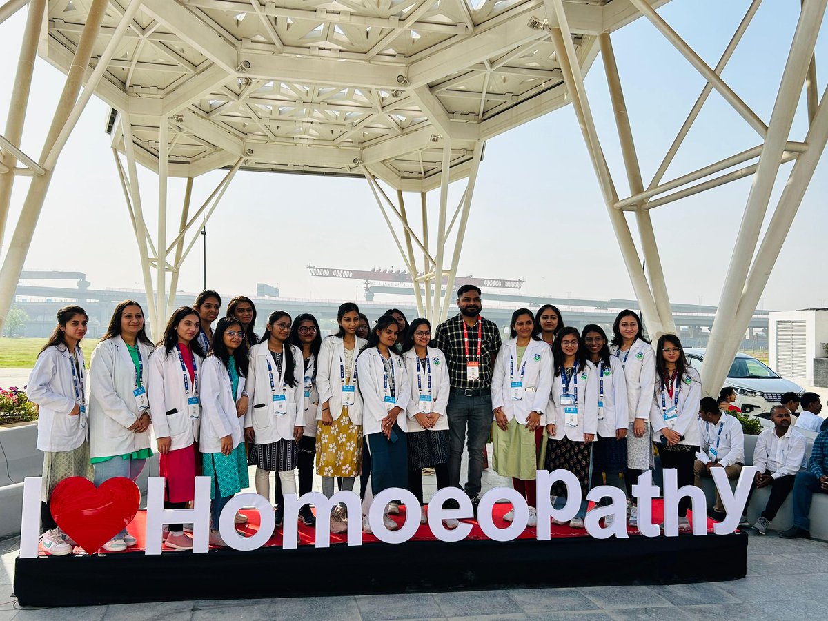 When the enthusiasm of homoeopathy students mirrored our own, World Homoeopathy Day 2024 became an unforgettable sensation!

#WorldHomoeopathyDay
#Homoeopathy4Bharat
#UniteForHomoeopathy