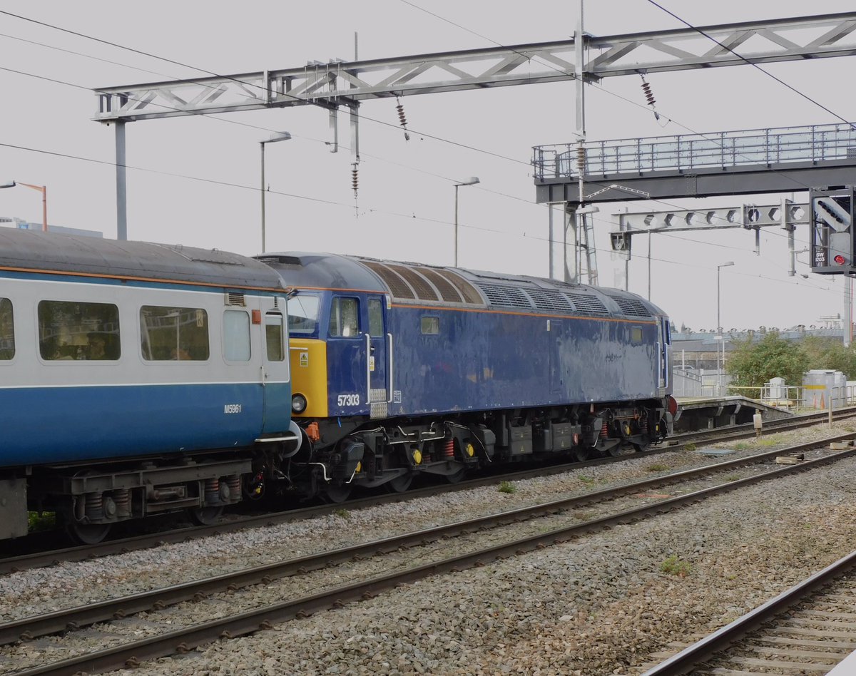 57303 at Swindon on the 1Z52 London Paddington to Haverfordwest first leg of UK Railtours ‘The Harbourmaster’ 13/4/24 #Class57